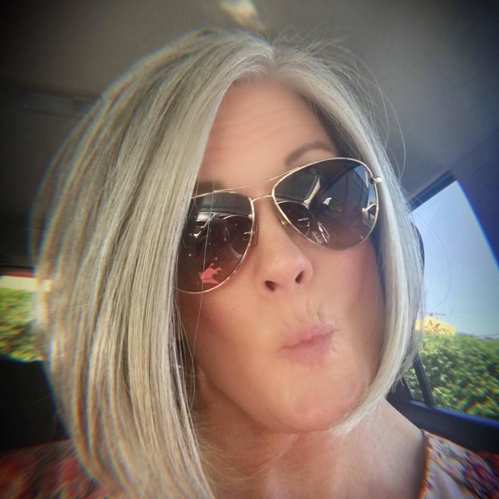 Meet your Posher, Tiffany